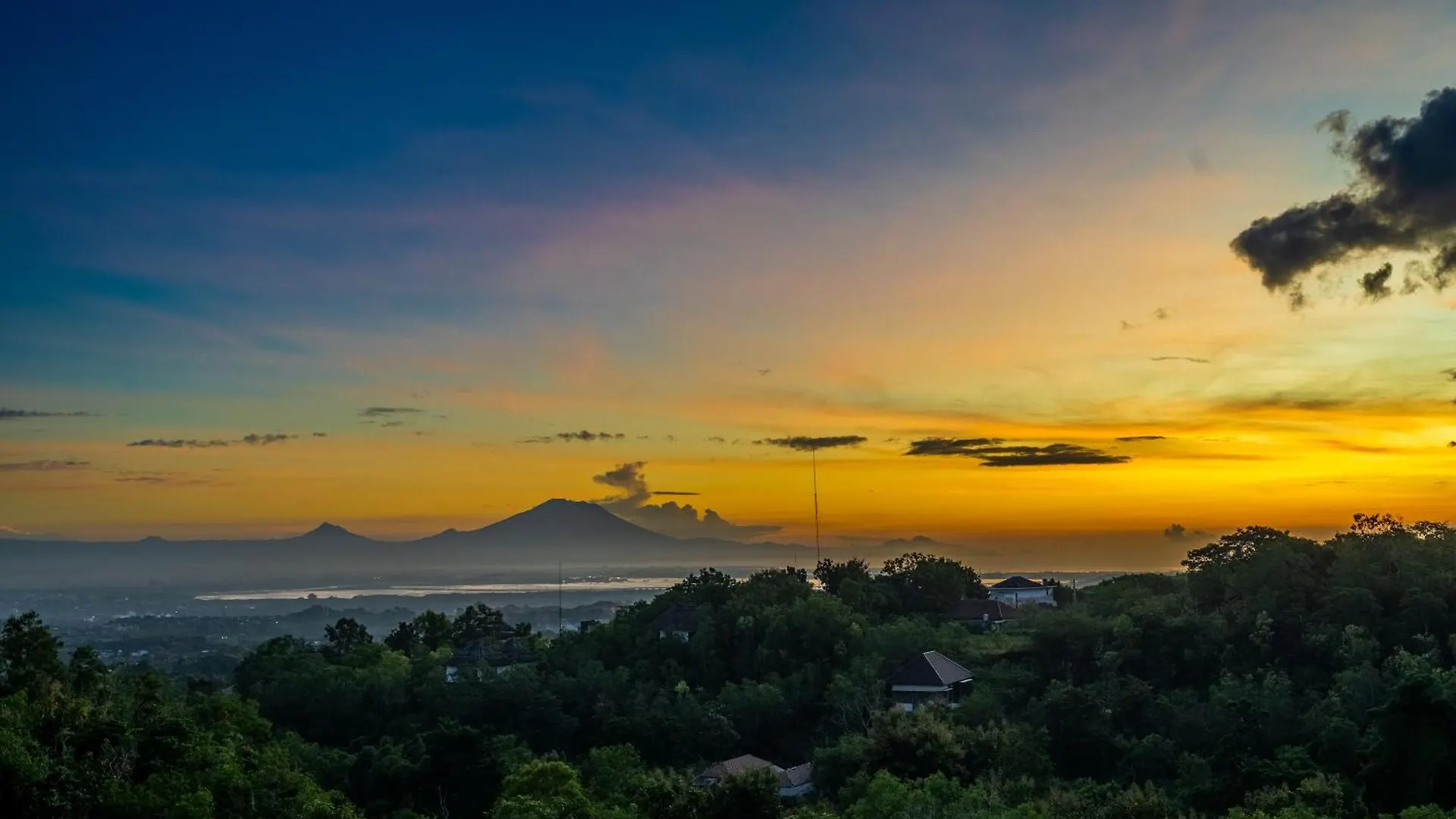 Villa Arcaya By Maheswara Ungasan  Indonesia